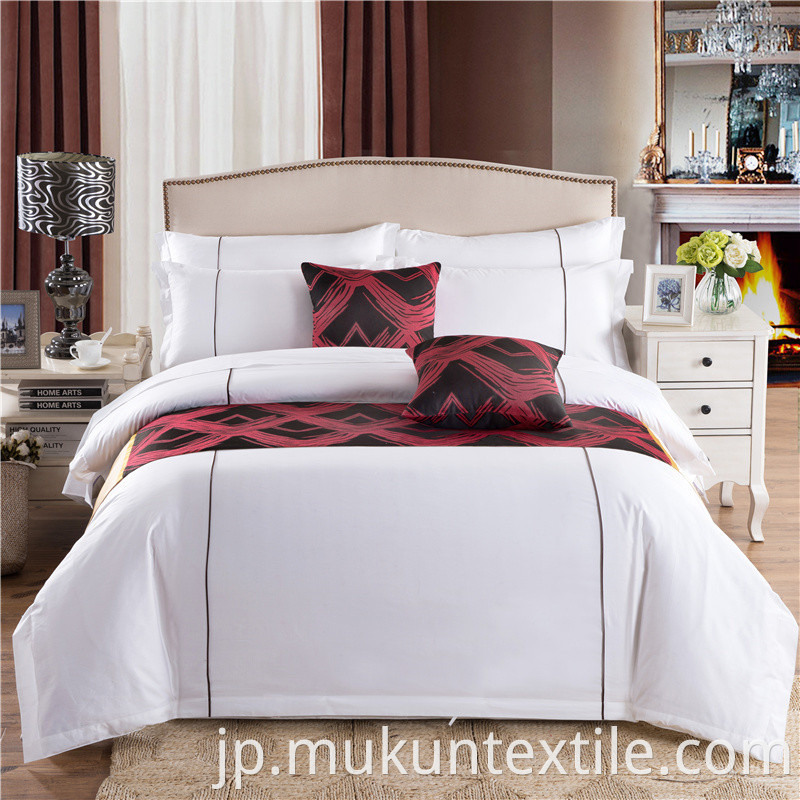 Hotel bed linen (9)